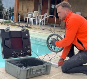 Inspection par caméra endoscopique pour piscine