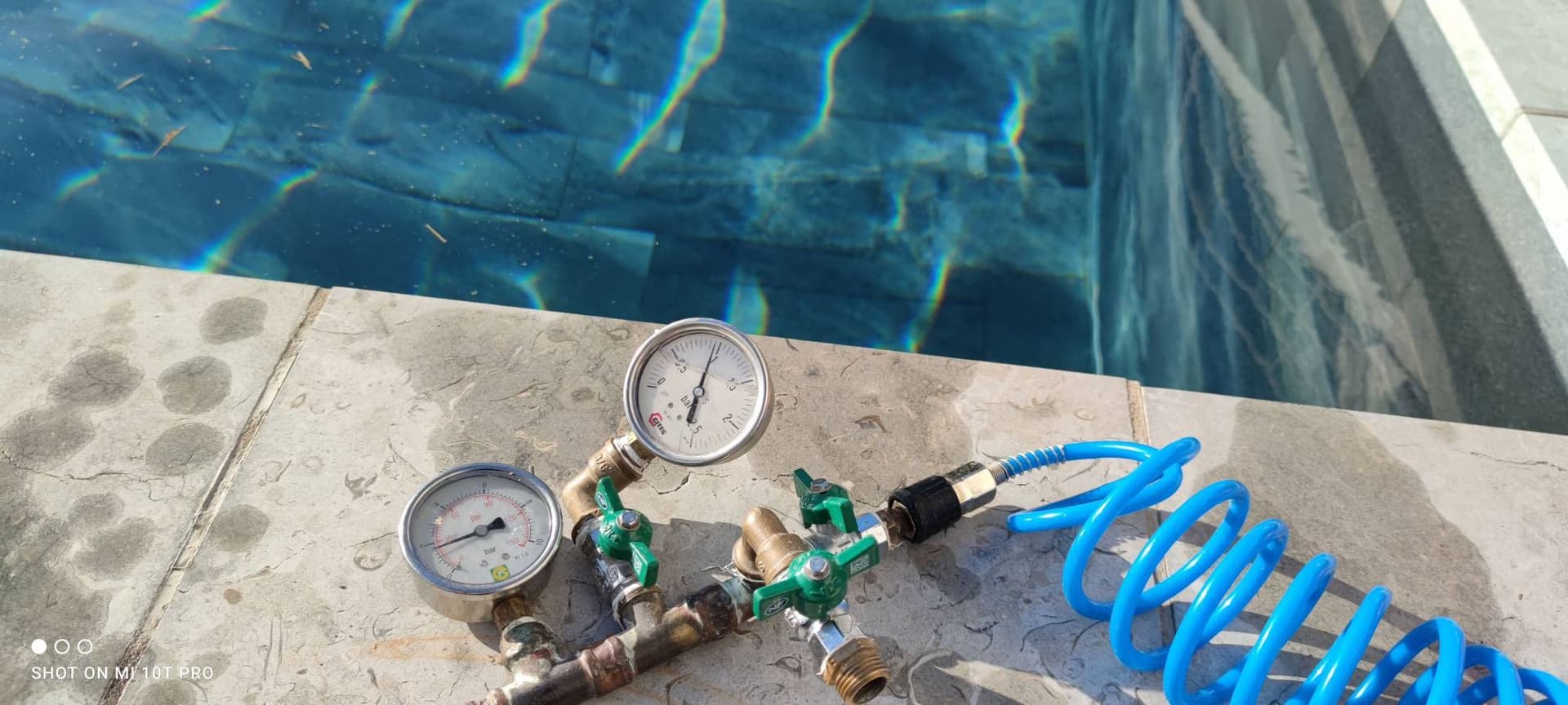 Expert recherche fuite piscine Cannes